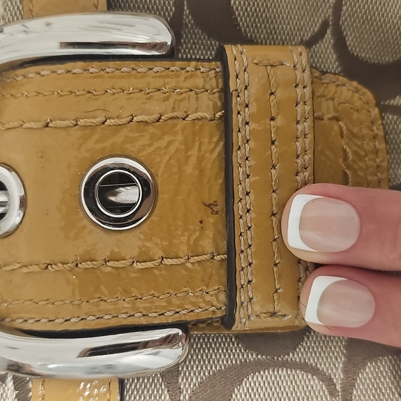 Coach signature domed satchel - Picture 13 of 17